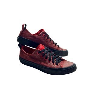 Converse Chuck Taylor All Stars w/ Lunarlon Shoes Men's 7 Women’s 9  Red/Black